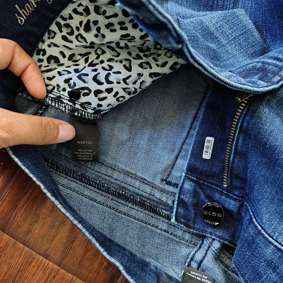 White House Black Market Blue Boot Cut Jeans - Picture 5 of 6